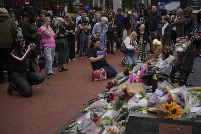 Birmingem uoči sahrane Ozija Ozborna