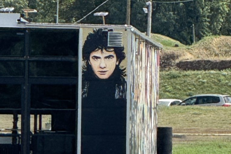 Išče Ahmedovski dobio mural