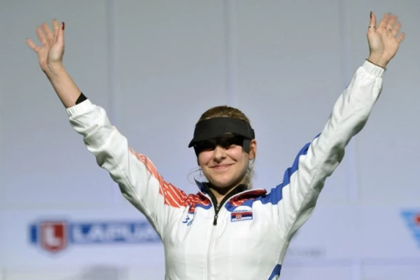 KONAČNA PRESUDA, DOKTOR JE KRIV ZA BOBANINU SMRT! Oglasio se muž naše slavne sportistkinje: IZGURAO SAM TO ZBOG NAŠEG SINA!