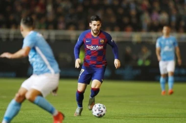 HOROR! Bivšem igraču Barselone pas IZGRIZAO genitalije!