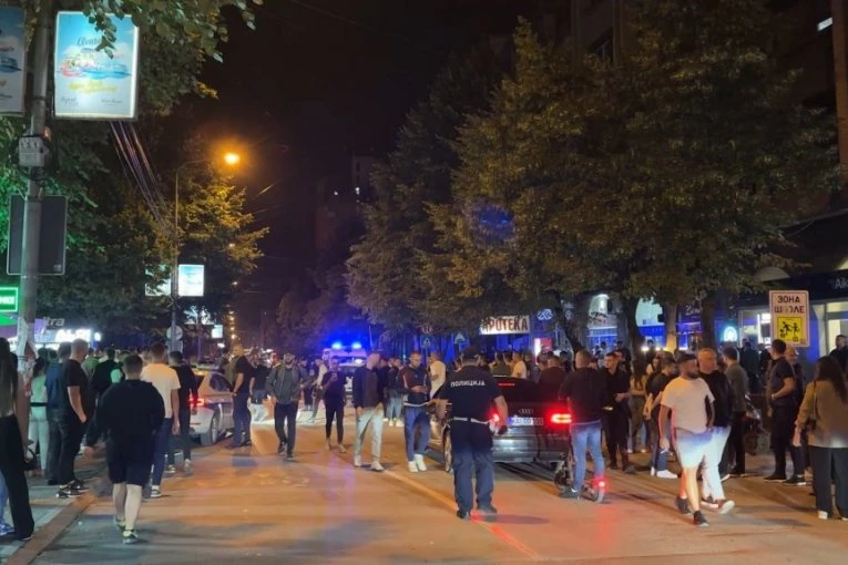 TINEJDŽER KOJI JE UBIJEN U NOVOM PAZARU DOŠAO NA ODMOR IZ INOSTRANSTVA: Otišao do grada, pa KRVNIČKI IZBODEN u masovnoj tuči!