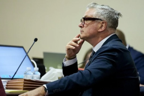 SUDILO MU SE ZBOG UBISTVA, PA PODNEO KONTRATUŽBU! Slavni glumac dobio hladan tuš!