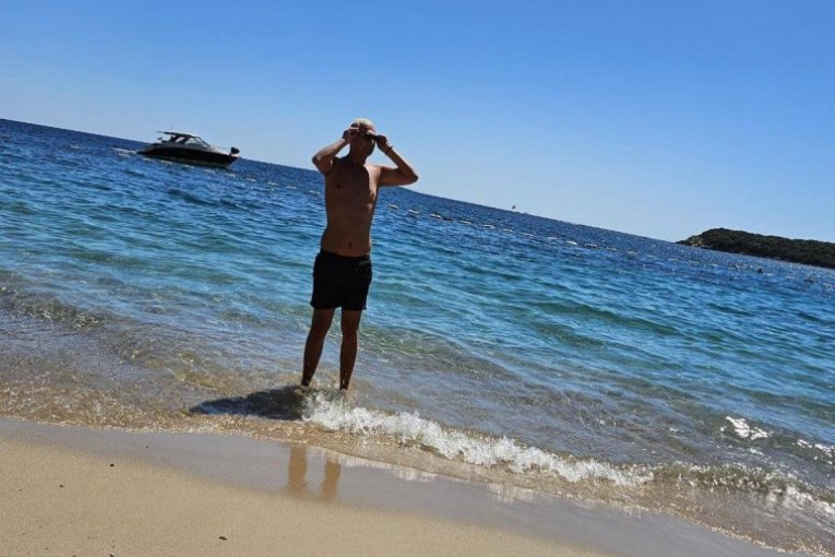 Milan Milošević paparaco