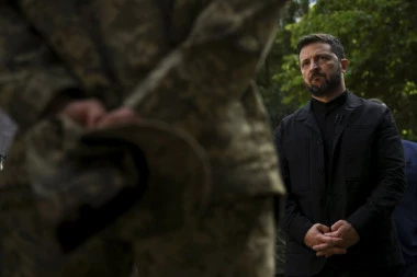 RUSKA RUKA SMRTI POKOSILA BRITANSKE VOJNIKE! Plaćenici otpočeli iskrcavanje na Tendrovsku kosu, pokušaj desanta PROŠAO KATASTROFALNO