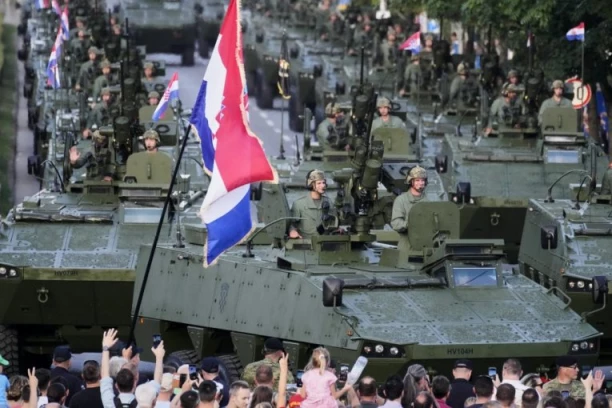 IZNENAĐENJE NA BALKANU: Slovenija i Hrvatska potpisale sporazum o VOJNOJ SARADNJI