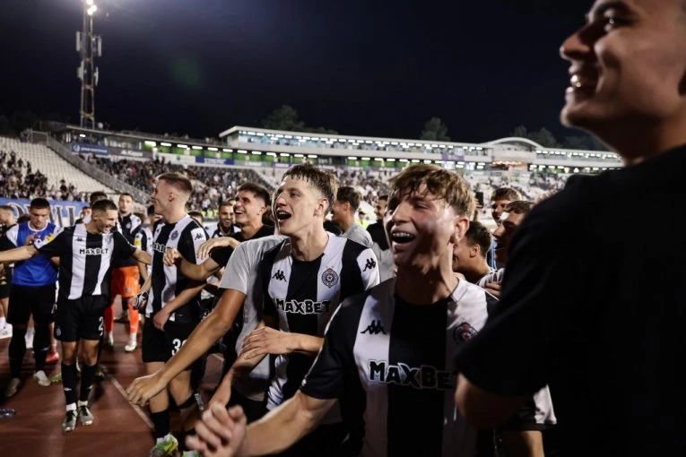 PARTIZAN POPIO NOVČANU KAZNU I DOBIO ZABRANU ZA NAVIJAČE! Evo zašto su crno-beli udareni po džepu!