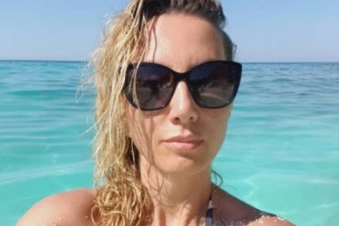 BIVŠA UČESNICA RIJALITIJA OSTAVILA SVE I ZAPALILA U AMERIKU! Viđena u društvu NBA legende, prva pokazala gole grudi! (FOTO)