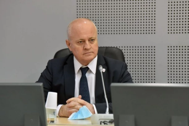 ZAŠTO JE NENADIĆ OTERAN IZ POLICIJE? Svedok odlučio da progovori: Otkriveni do sada nepoznati detalji