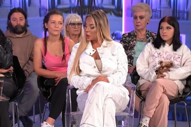 VODITELJKA ZAKUCALA SOFIJU ZA DNO! Saterana u ćošak, priznala sve o Tetovu, Medi i Heleni! (VIDEO)