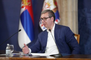 "DRŽAVA NIJE IGRAČKA" - Predsednik Vučić uputio važnu poruku naciji: "SRBIJA MORA DA BUDE ZEMLJA U KOJOJ SE VLASTI MENJAJU NA IZBORIMA" (VIDEO)