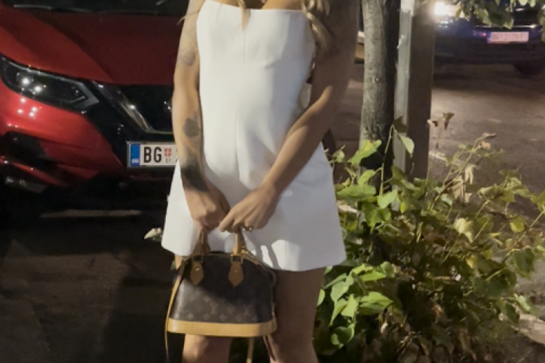 Aneli Ahmić i Ena Čolić