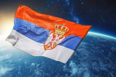 SRPSKA ZASTAVA PRVI PUT U SVEMIRU!