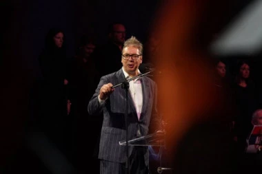 DOK DIŠEM, DOK KAP KRVI TEČE MOJIM VENAMA... Vučić moćnom porukom "pozdravio" sve one kojima smeta jaka Srbija!