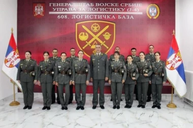 UKAZOM PREDSEDNIKA SRBIJE ALEKSANDRA VUČIĆA Najmlađi oficiri javili se na prve dužnosti u komandama i jedinicama Vojske Srbije