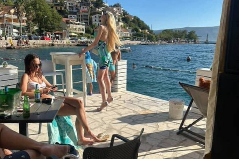 Deniz Dejm Denise Dame paparaco Crna Gora