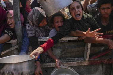 SVE JE SPREMNO ZA "KONAČNO REŠENJE": Zna se i tačan datum MONSTRUOZNOG ČIŠĆENJA, milion ljudi će gledati smrti u oči!