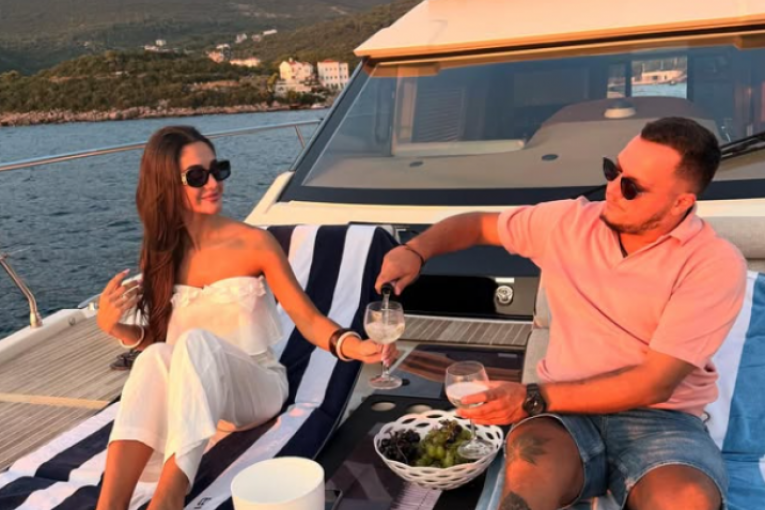 Anđela Đuričić i Gastoz instagram Crna Gora