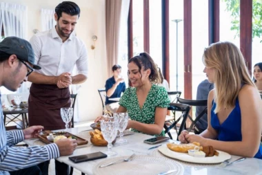 RESTORANI KORISTE OVAJ TRIK KAKO BI PREVARILI GOSTE: Neverovatno je efikasan, a mnogi istog trena nasednu