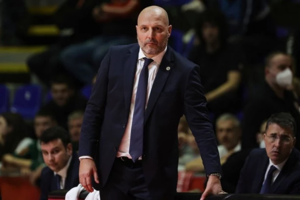 ĐORĐEVIĆ I PARTIZAN - OPET SE PODRGREVA: Tema koja mori grobare, čuveni trener rekao svoje!