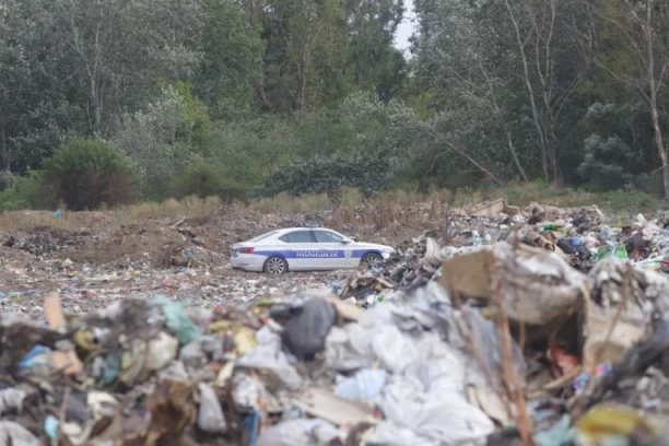 ZADOBILI TEŠKE OPEKOTINE! Poznato stanje dvojice muškaraca koji su povređeni u eksploziji ma deponiji u Leskovcu!