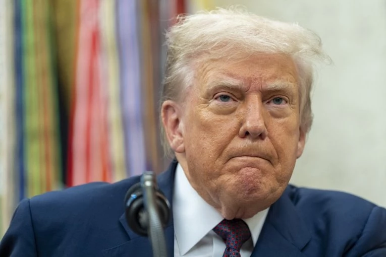 "AKO TRAMP NE BUDE IZABRAN, UBIĆEMO TE": Žena poslata u zatvor posle pretnji sudiji