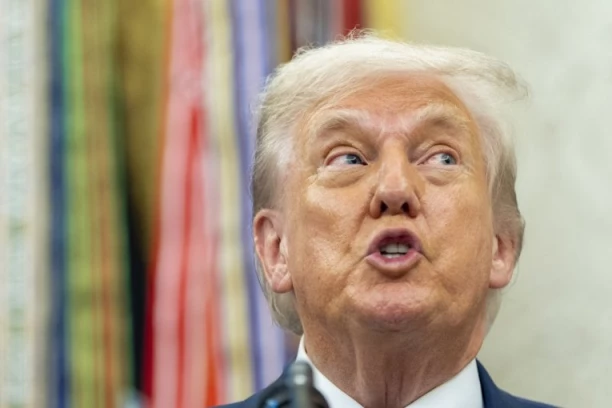 RASISTA! Gradonačelnik žestoko uvredio Trampa, a onda ga je nazvao još pogrdnijim imenom