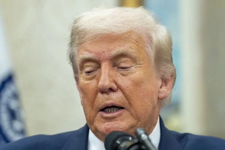 TRAMPOV AUTOGOL: Obećao pomoć Ukrajini, a onda je dozvolio da SVE STANE! Sada svi upiru prstom u predsednika SAD