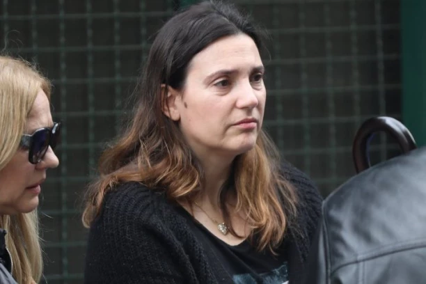 HITNO OPERISANA MILICA MILŠA, GLUMICA SAZNALA DA IMA RAK!