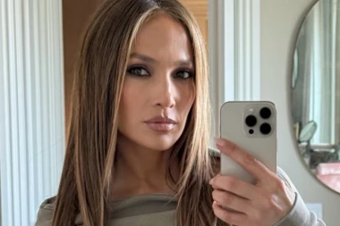 SKANDAL U ISTANBULU: Dženifer Lopez zabranili da uđe u "Šanel" radnju - o ovome bruji ceo svet!