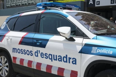 NAJMANJE ČETVORO MRTVIH! Snažan talas odvukao iz bazena grupu plivača u more! STRAVIČNA NESREĆA NA TENERIFIMA!