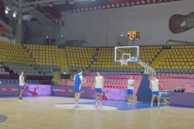 SPORTISSIMO NA KIPRU: Uoči duela sa Grcima - Nikola Jokić ranije napustio trening! (VIDEO)