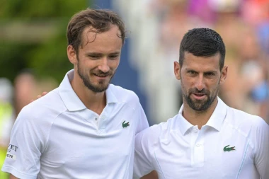 MEDVEDEV POKAZAO KOLIKO JE VELIKI, STAVIO ĐOKOVIĆA U PRVI PLAN! "Pojavio se jedan srpski momak i osvojio više od svih..."