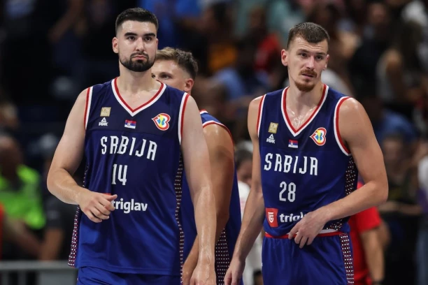 JAVIO SE OTPISANI ORAO: Srpski košarkaš poslao emotivnu poruku saigračima u reprezentaciji!