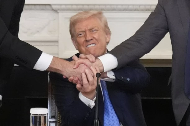 OTKRIVENO KO ĆE ZAMENITI TRAMPA: On je glavni kandidat Republikanaca za predsednika 2028. godine!