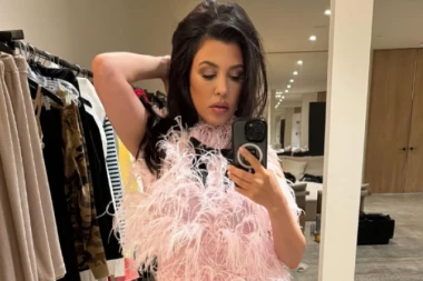 SESTRA KARDAŠIJAN U CENTRU SKANDALA: Ceo svet žestoko pljuje Kortni - optužuju je za ZANEMARIVANJE DETETA!