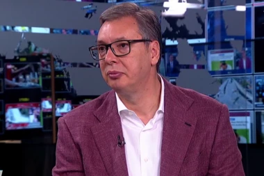 "SMANJIĆEMO MARŽE, CENE ĆE BITI NIŽE ZA 15-20 ODSTO"! Vučić najavio novi paket pomoći, a za blokadere kaže: "MRZE SVE ŠTO JE ŽENSKOG RODA, NIKO IH SE VIŠE NE PLAŠI"!