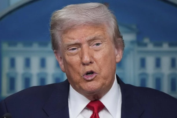 "RAZGOVARAO SAM SA PREMIJERIMA": Tramp otkrio šta će biti u sukobu Tajlanda i Kambodže!