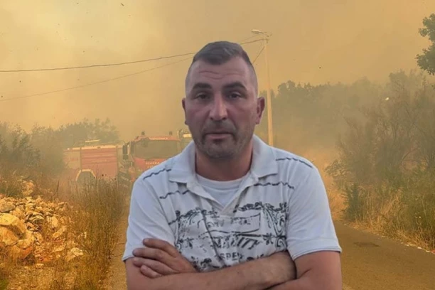 "SVE JE IZGORELO, ŠTO SE KAŽE, DO KOSKE!" Predsednik MZ Piperi kod Podgorice o ogromnom požaru koji bukti ceo dan: "BIĆE OVO TEŠKA NOĆ!" (VIDEO)