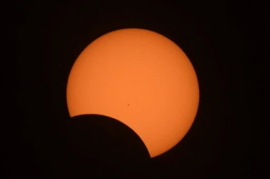 SRBIJA ĆE BITI VIŠE OD 6 MINUTA U MRAKU! Pred nama jedan od najočekivanijih nebeskih događaja u Evropi!