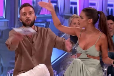 IZBIO SKANDAL UŽIVO U PROGRAMU, PRODUKCIJA ODMAH PUSTILA REKLAME: Zbog NAJGNUSNIJIH reči Ene Čolić hitno morali da reaguju: "Neka crkne" (VIDEO)