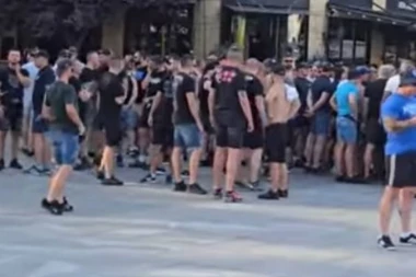 PALA PRVA HAPŠENJA DIVLJAKA POLJAKA: Evo koliko je huligana pritvoreno u centru Beograda (VIDEO)