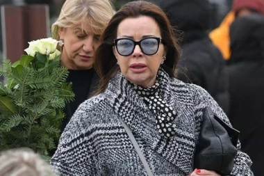 VODITELJKA NAPOKON IZAŠLA U JAVNOST S ISTINOM: Evo sa čim se suočava Dragana Katić, sve otkrila u programu!