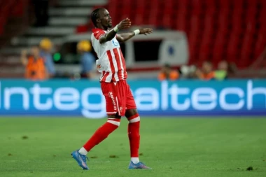 POGLEDAJTE KAKO JE CRVENA ZVEZDA POVELA PROTIV LEHA: Šerifov penal raspalio atmosferu na Marakani! (VIDEO)