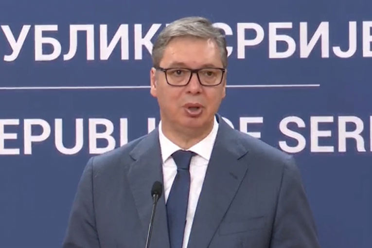 "SAČUVAĆEMO MIR I KAZNITI SILEDŽIJE"! Oglasio se Vučić posle divljanja blokadera: "SVE MASKE SU PALE"! (VIDEO)