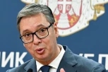 "ZA 15 MINUTA UZIMAM AUTOMATSKU PUŠKU I IDEM DA UBIJEM VUČIĆA"! Među blokaderima kruži jeziva poruka!  (FOTO)