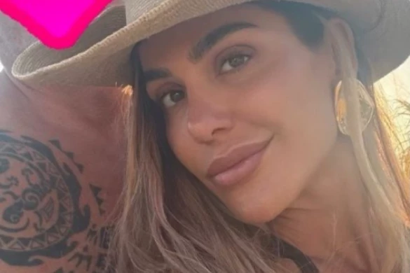 MARINA VISKOVIĆ POKAZALA PRSTEN! Misteriozni milioner osvojio srce pevačice - BLJEŠTE DIJAMANTI NA PLEMENITOM METALU! (FOTO)