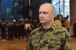 "PUCANJEM U VAZDUH NIJE UGROŽEN NIJEDAN ŽIVOT"! Direktor VBA o nasilju blokadera: Povređeno sedam pripadnika Vojske