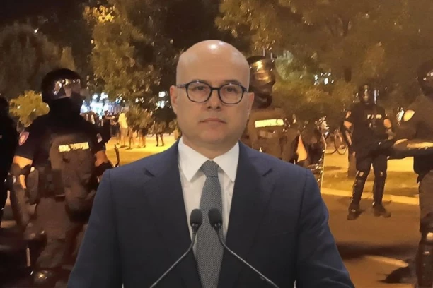 GRAĐANI HOĆE NORMALAN ŽIVOT, DOSTA IM JE BLOKADA! Vučević: Ljudi bez lica ugrožavaju sistem vrednosti!