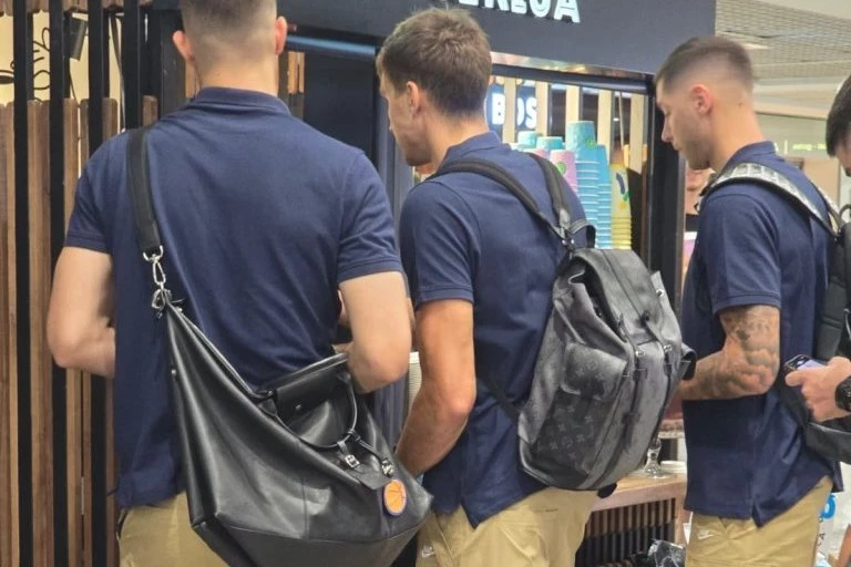 SPORTISSIMO PAPARACO: "Orlovi" odleteli za Minhen, navijači saletali Bogdana (FOTO, VIDEO)