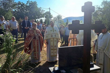DAN KADA SU SUZE POSTALE MOLITVA, A VERA JAČA OD BOLA: Sećanje na strašnu žrtvu mučenika kusonjskih